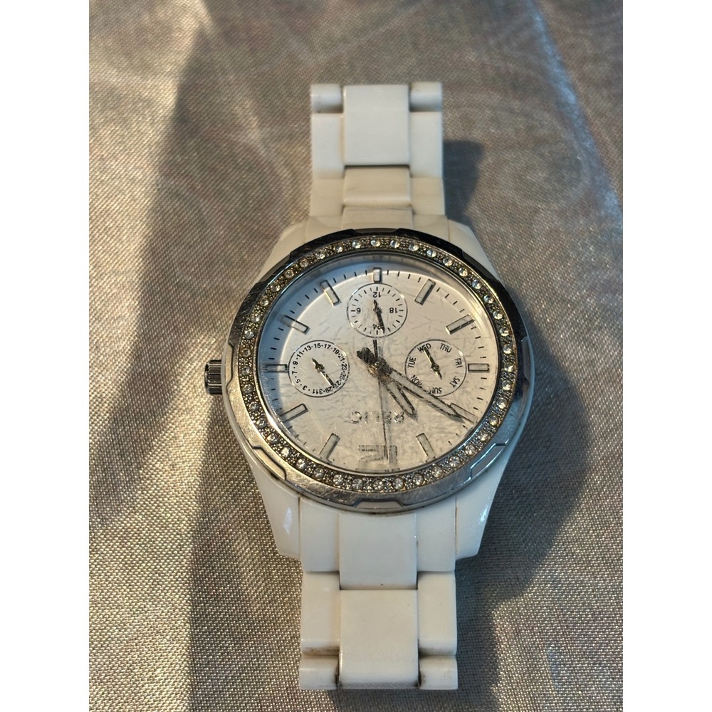 Relic by Fossil Womens White Crystal Bezel Multi‎ Function Dial Watch ZR15551